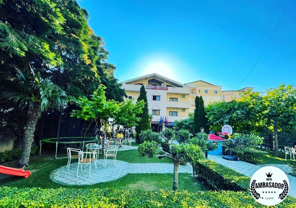 Hotel Ambasador Lezhë Exterior foto