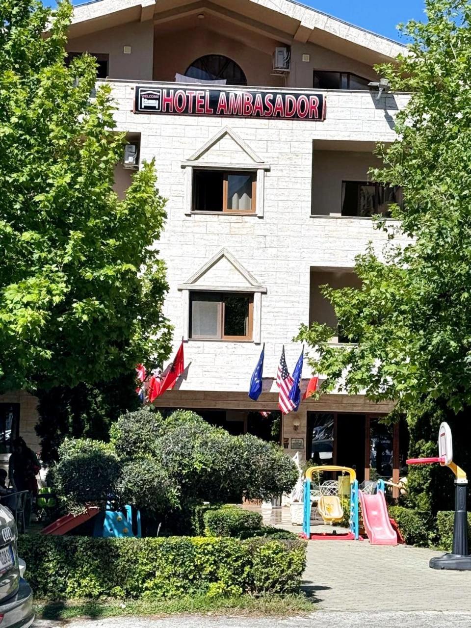 Hotel Ambasador Lezhë Exterior foto